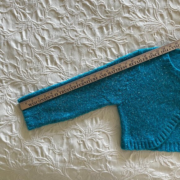 SHRUG Teal Canyon River Blues Sweater Large ~ NEW - Picture 9 of 9